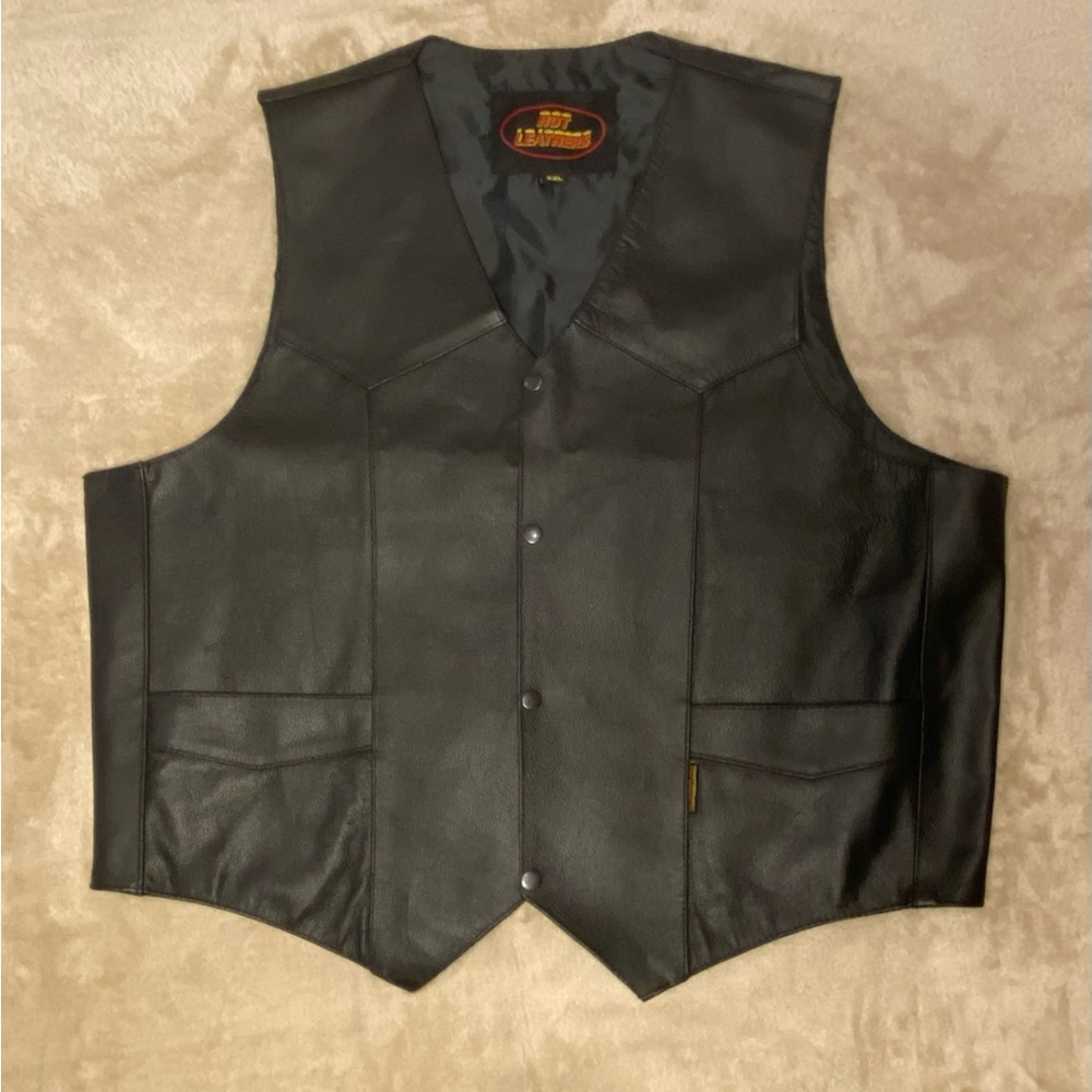 HOT LEATHERS VEST SNAP BUTTON SIZE 5X MENS